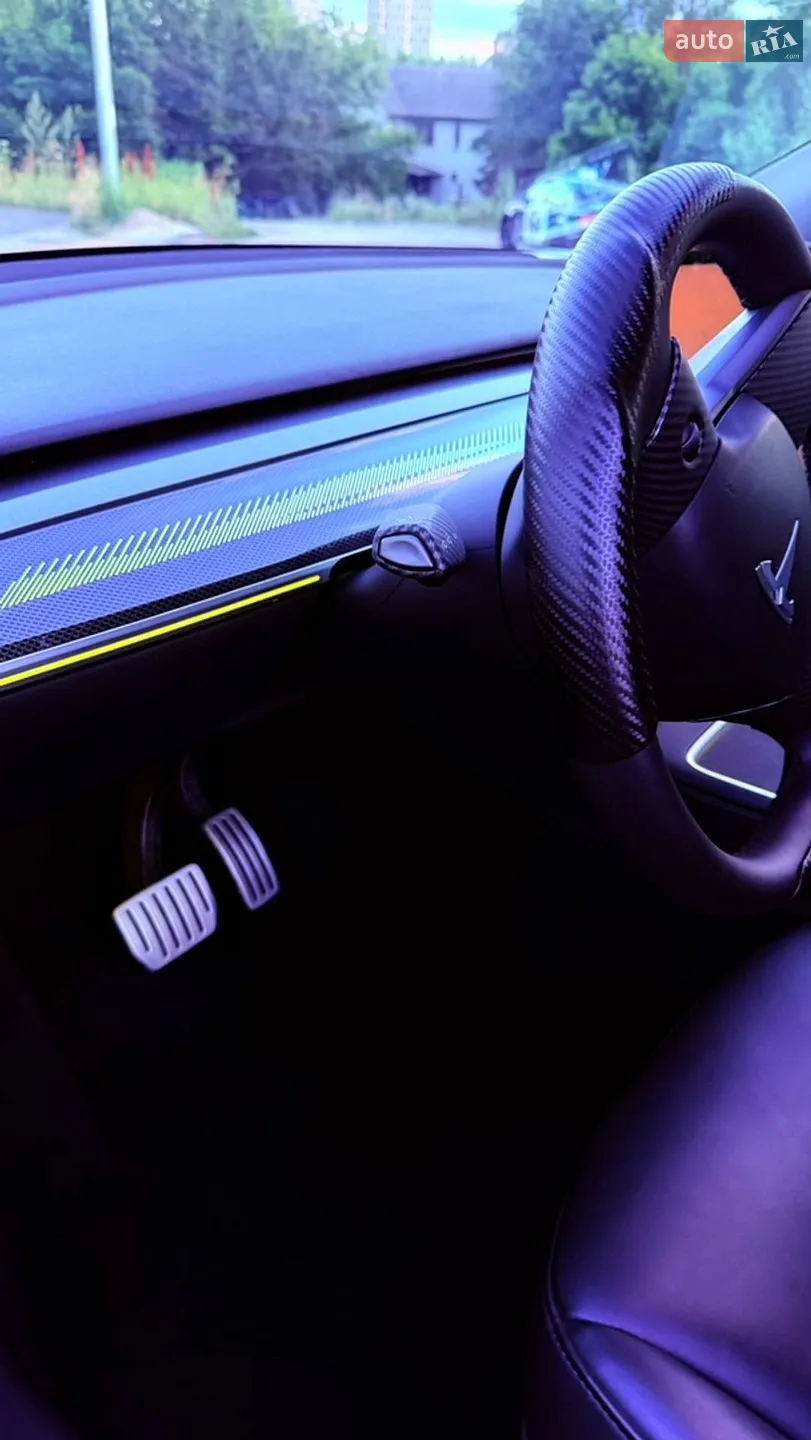 2024 Tesla Model Y - мініатюра 64
