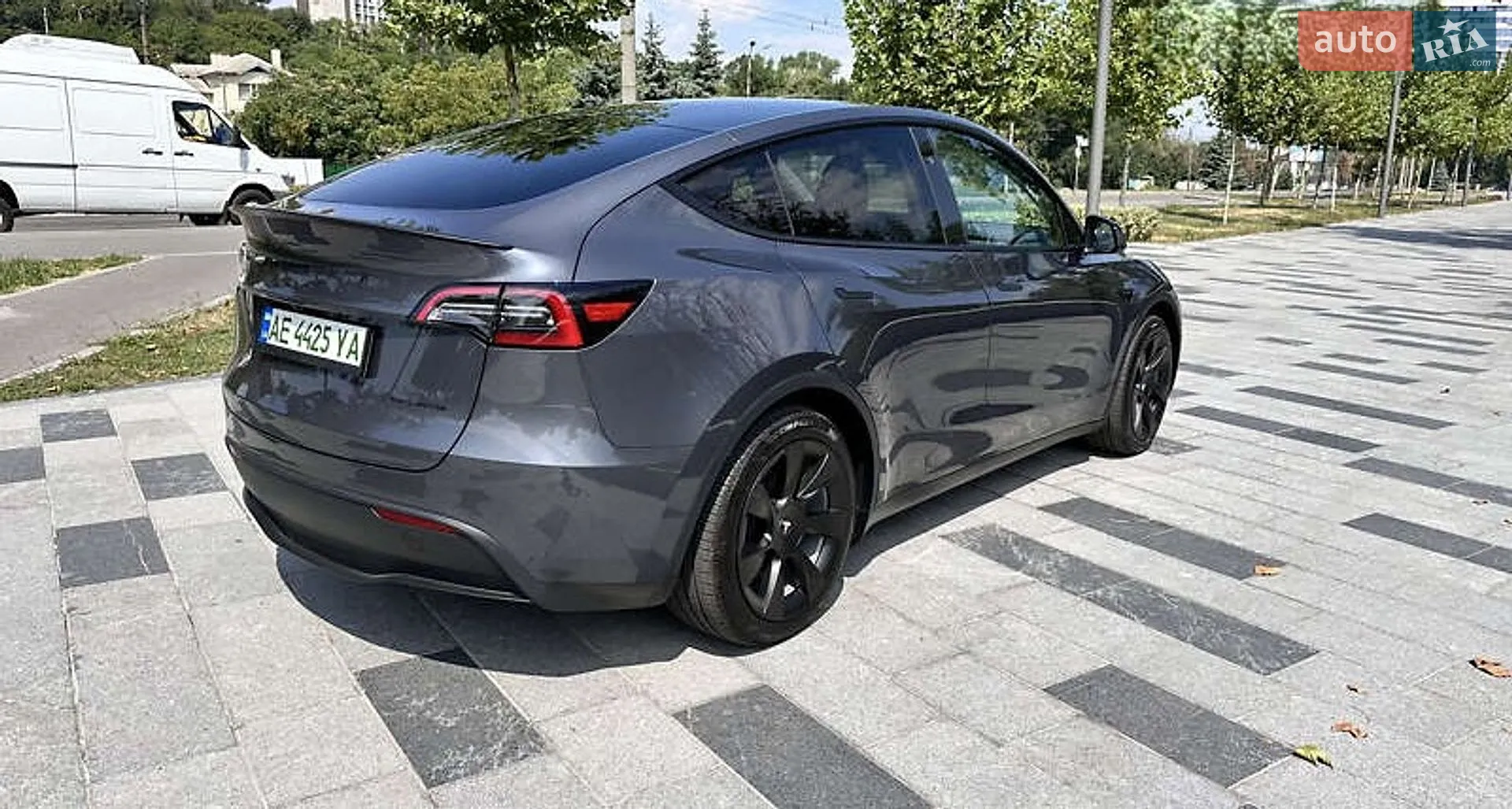 2023 Tesla Model Y - мініатюра 5