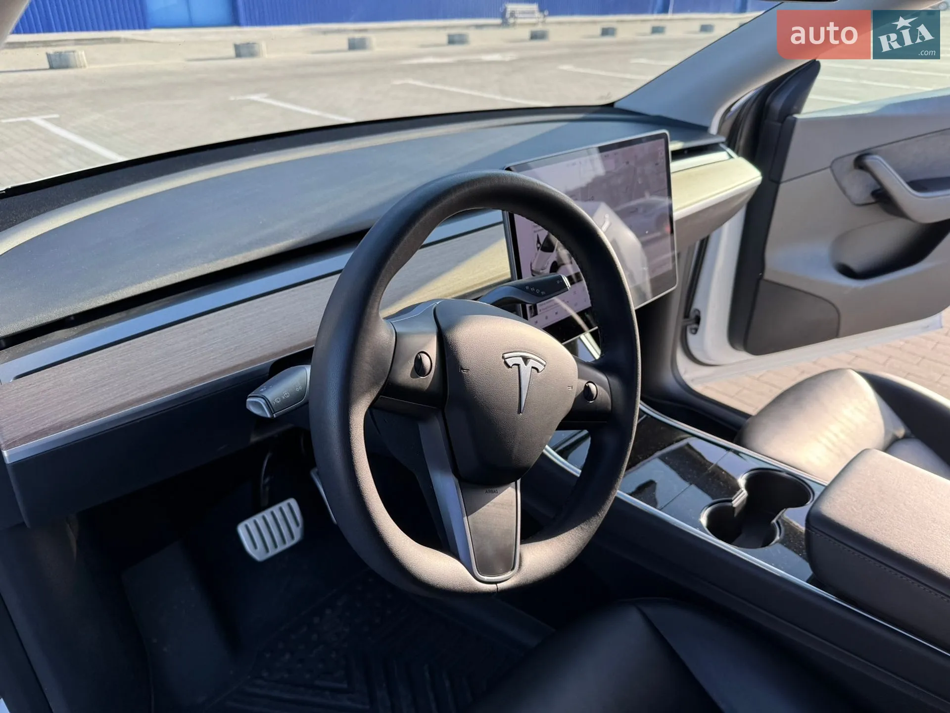 2020 Tesla Model Y - мініатюра 13