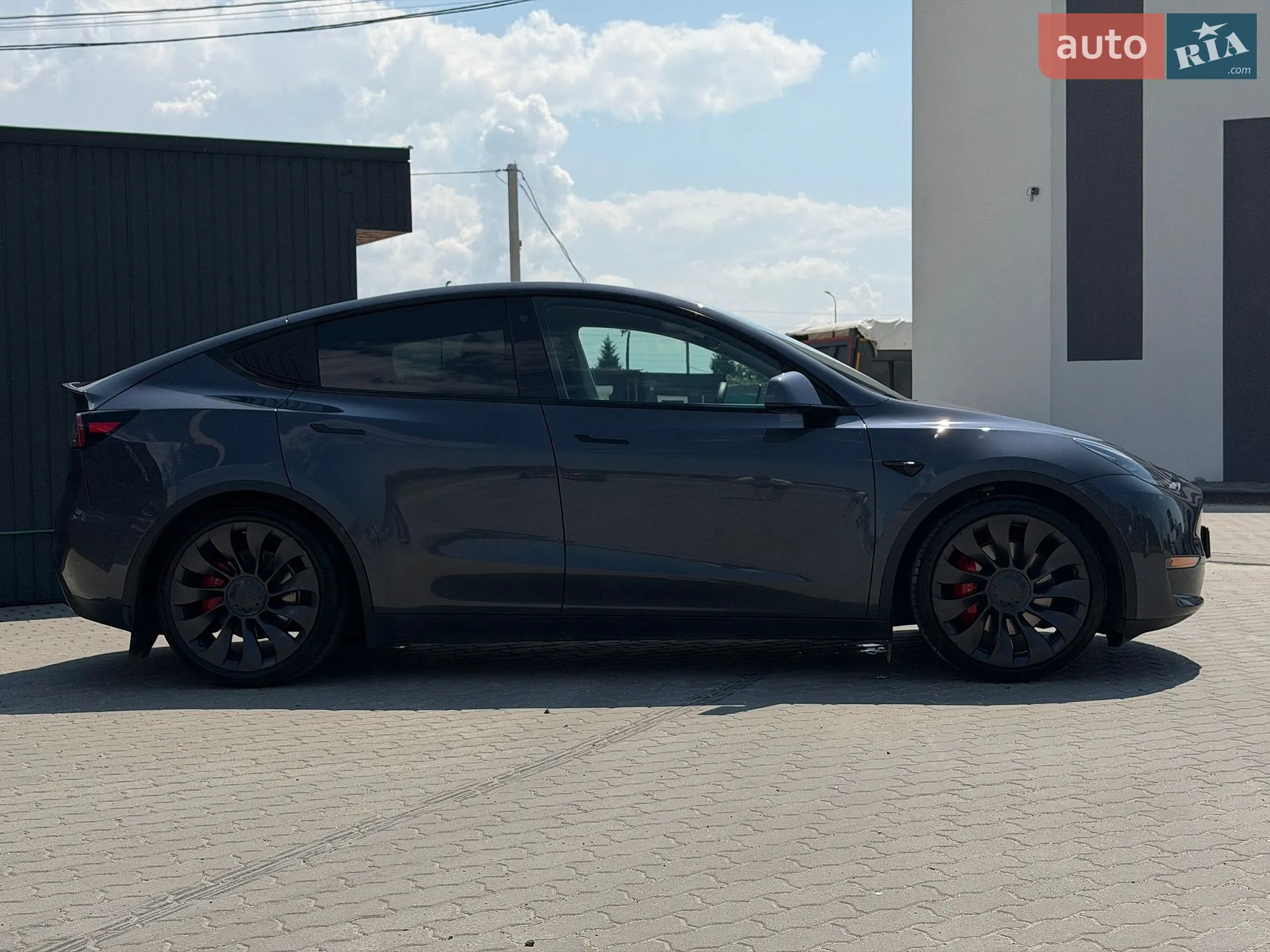 2021 Tesla Model Y - мініатюра 16