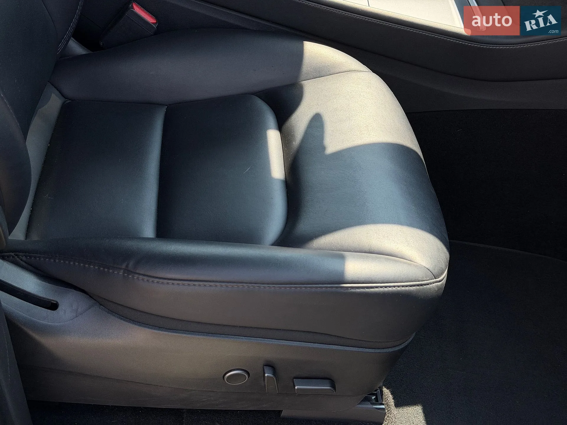 2021 Tesla Model Y - мініатюра 40