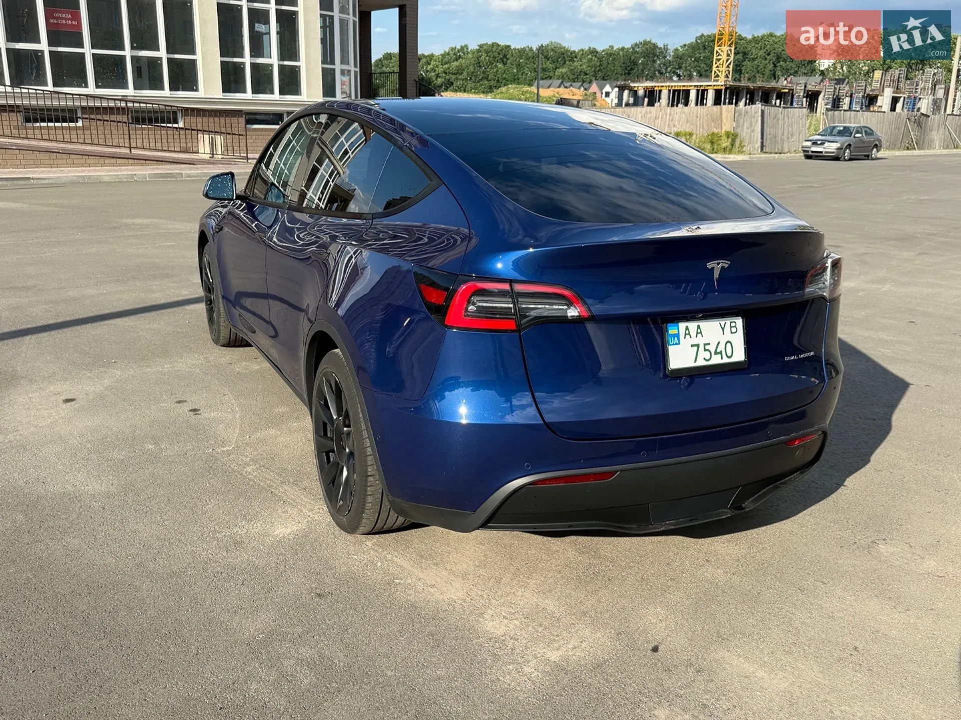 2020 Tesla Model Y - мініатюра 9
