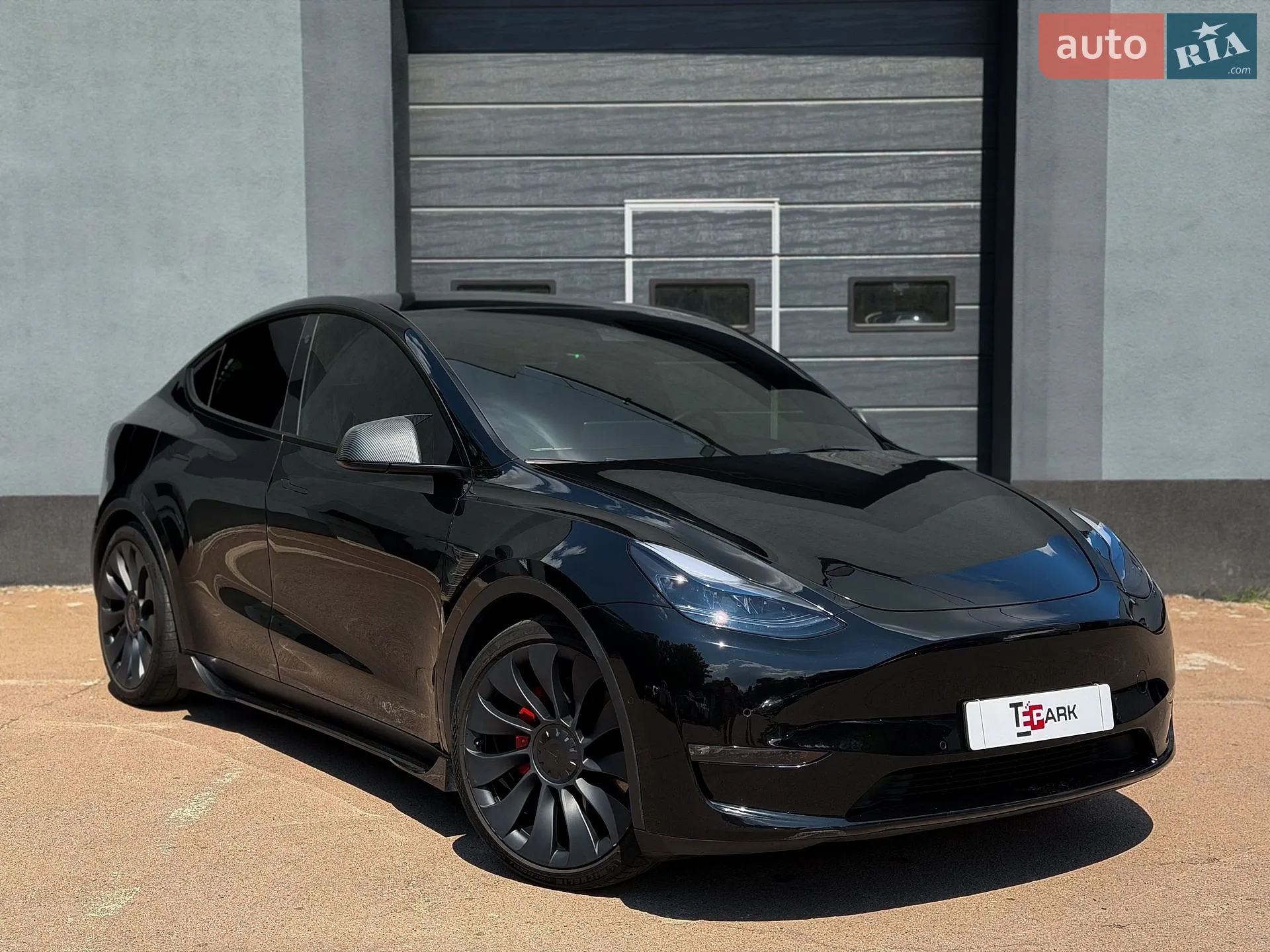 2021 Tesla Model Y - фото 1
