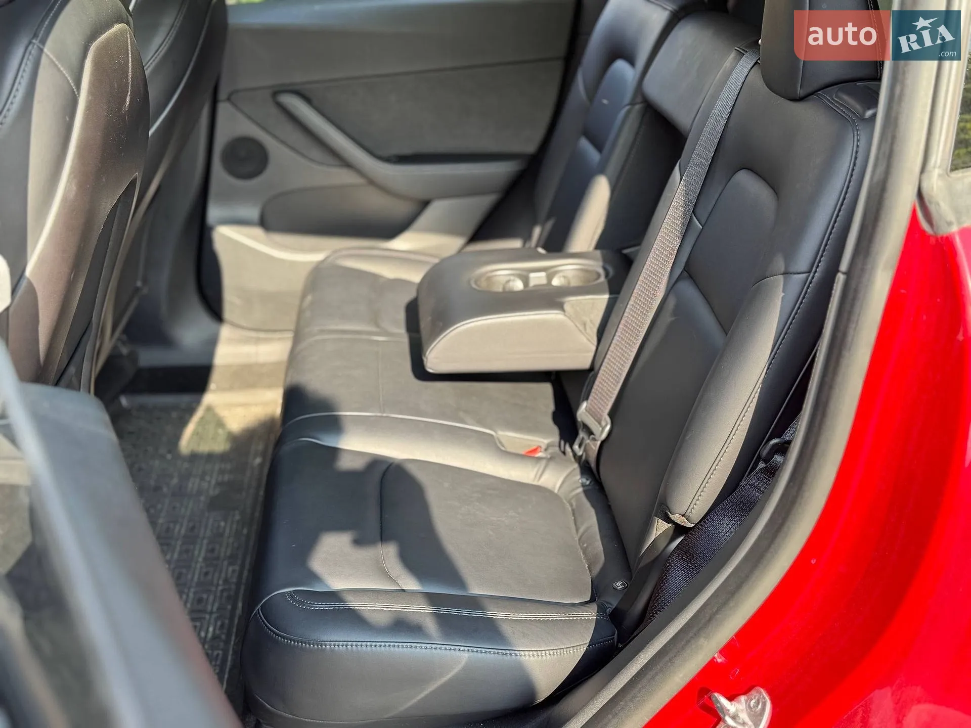 2020 Tesla Model Y - мініатюра 10