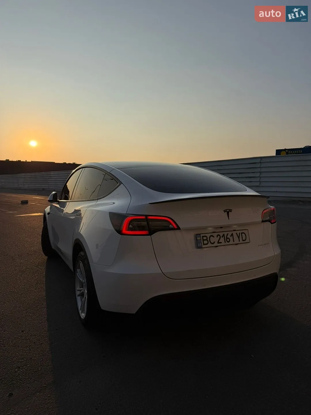 2021 Tesla Model Y - мініатюра 5
