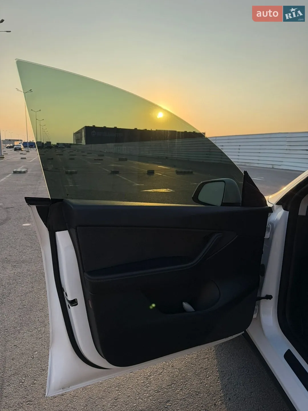 2021 Tesla Model Y - мініатюра 11