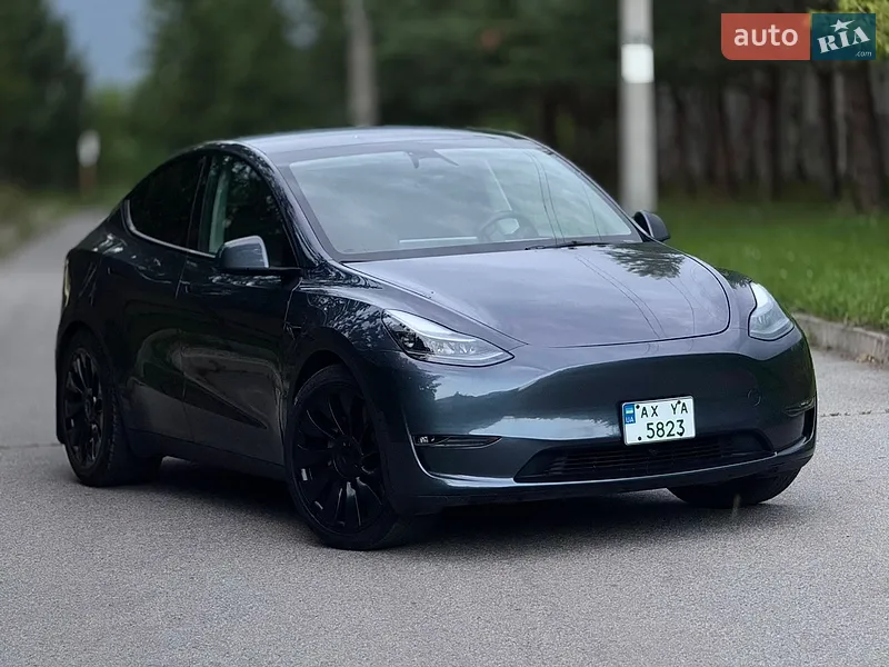 Tesla Model Y