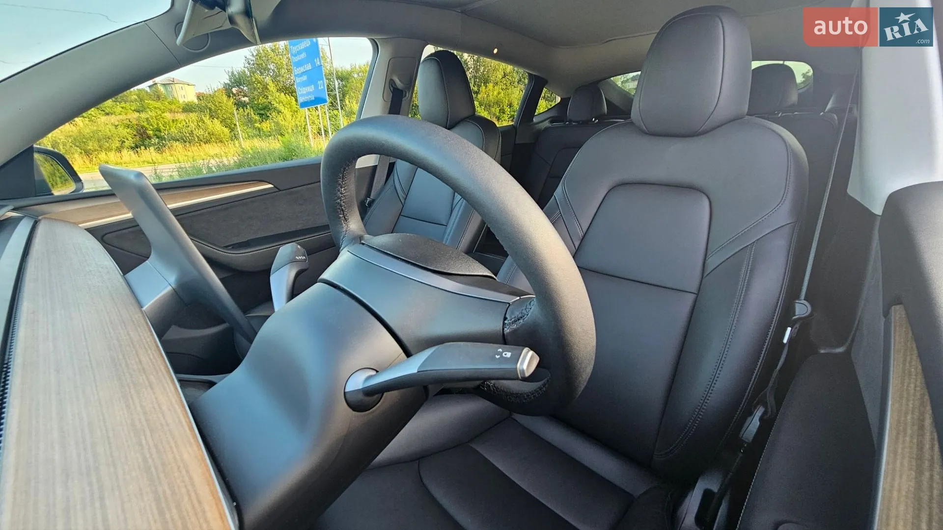 2024 Tesla Model Y - мініатюра 41