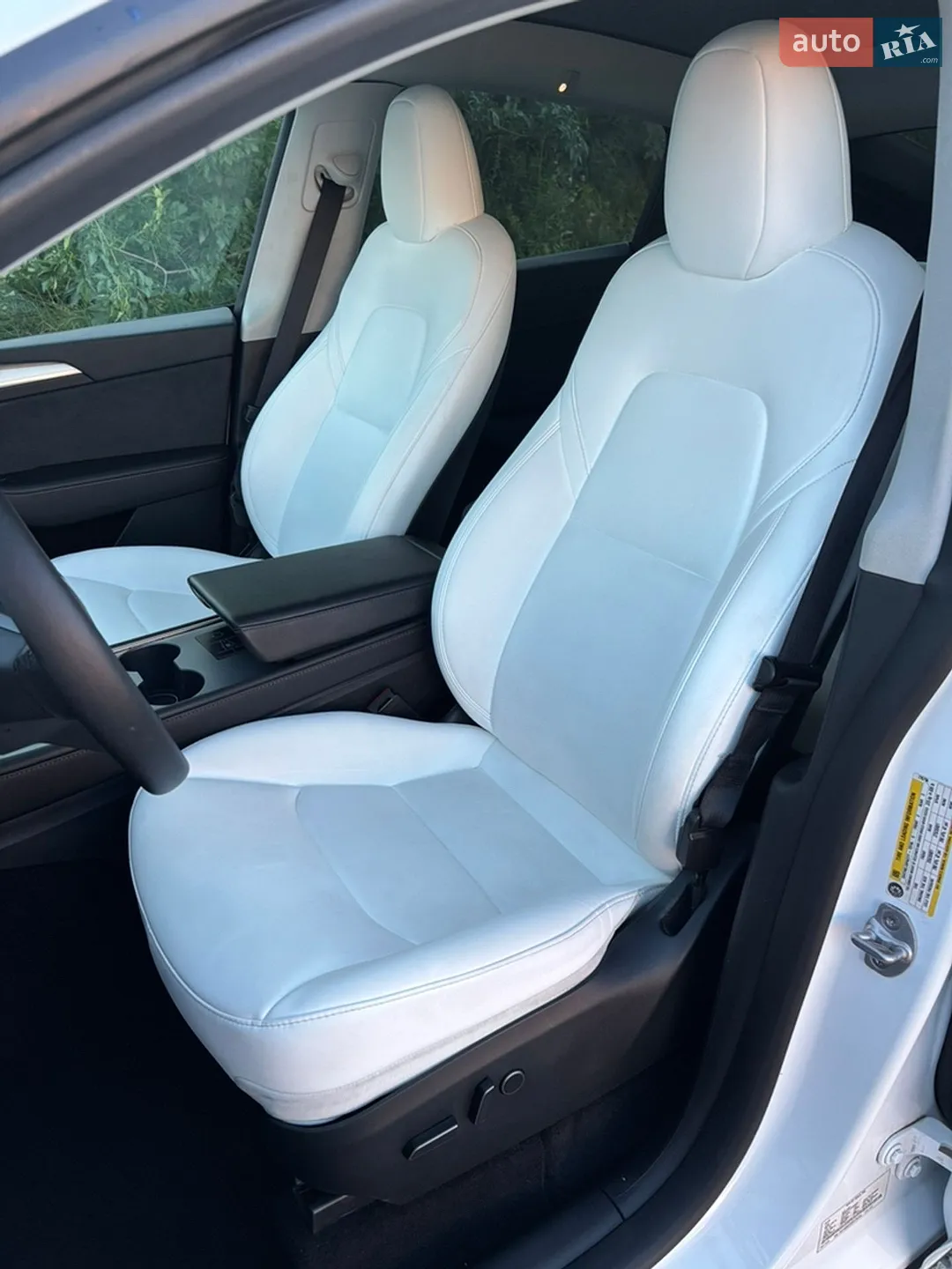 2023 Tesla Model Y - мініатюра 11