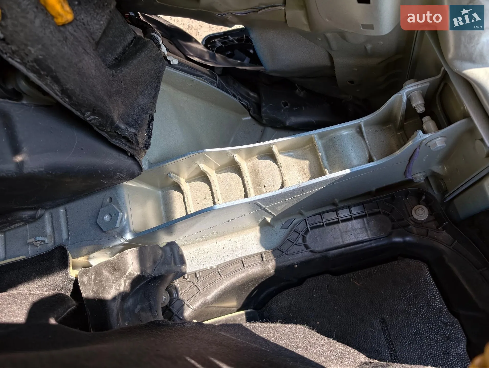 2022 Tesla Model Y - мініатюра 28