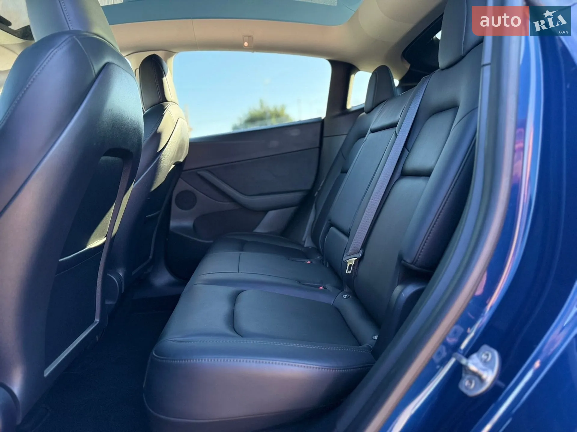 2021 Tesla Model Y - мініатюра 9