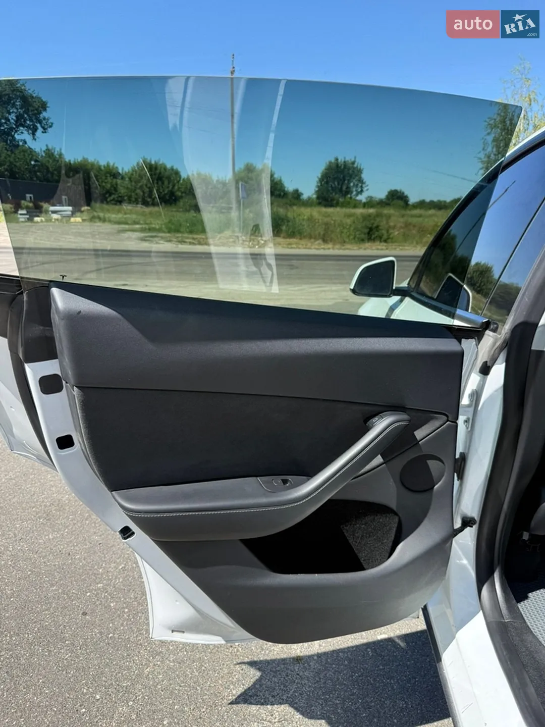 2023 Tesla Model Y - мініатюра 19