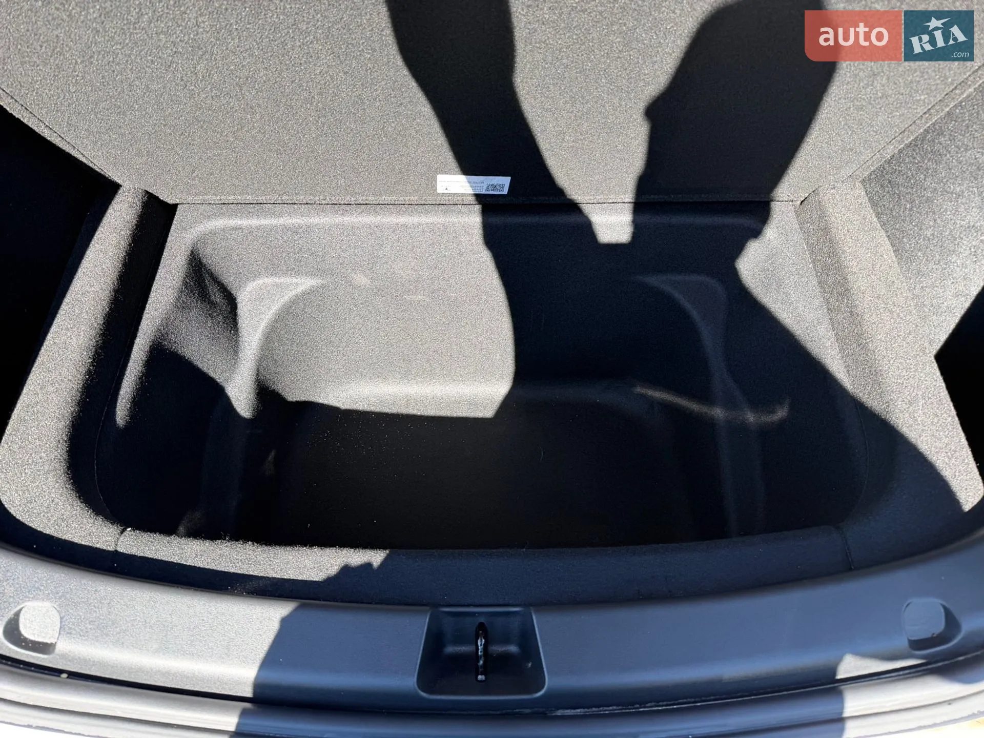 2024 Tesla Model Y - мініатюра 15
