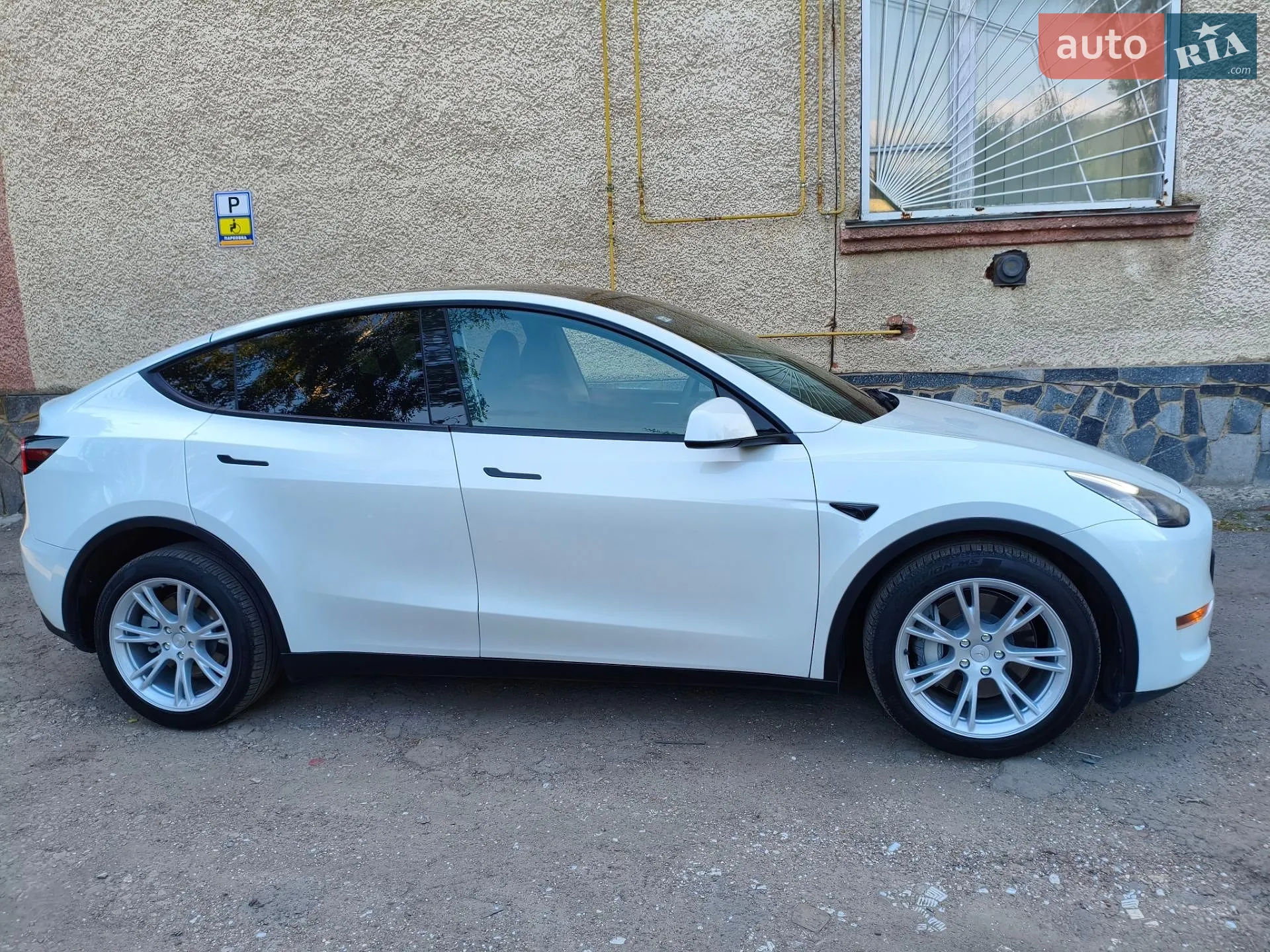 2023 Tesla Model Y - мініатюра 8