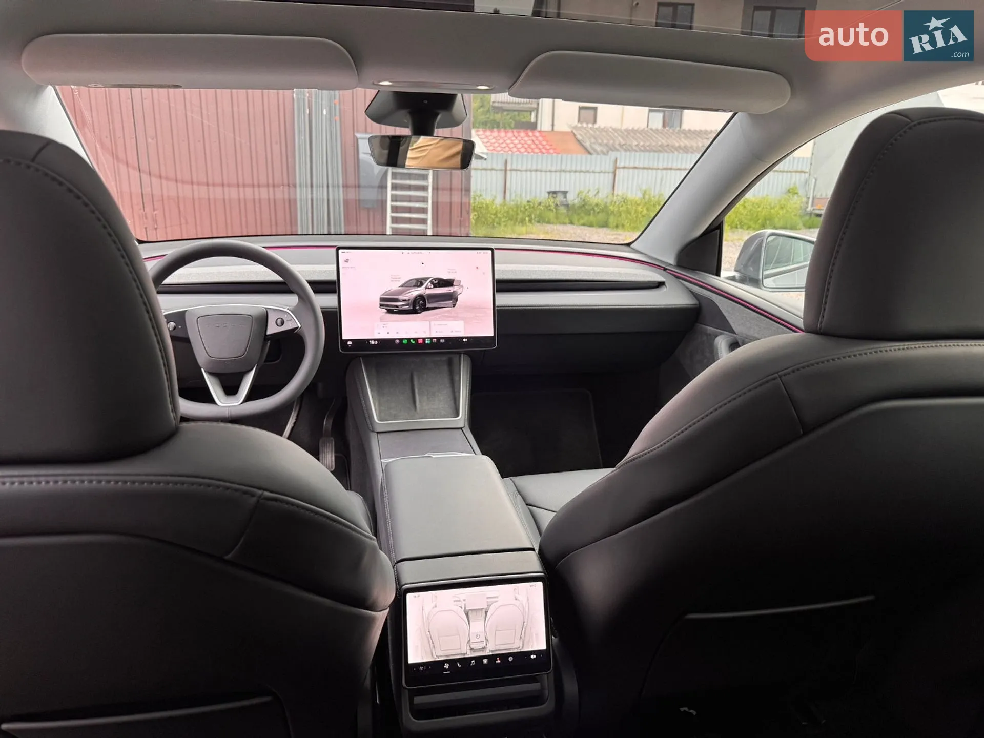 2025 Tesla Model Y - мініатюра 35