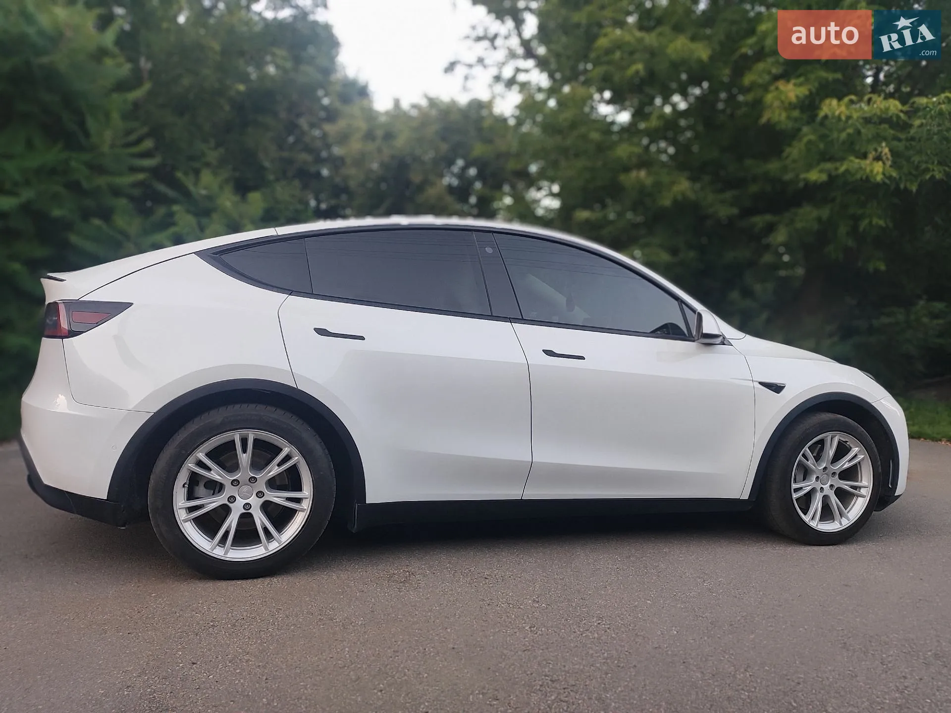 2021 Tesla Model Y - мініатюра 9
