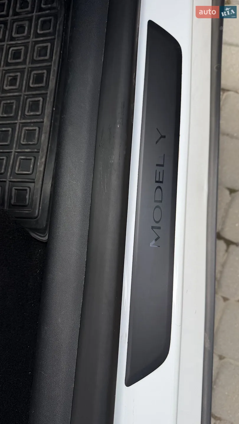 2021 Tesla Model Y - мініатюра 25