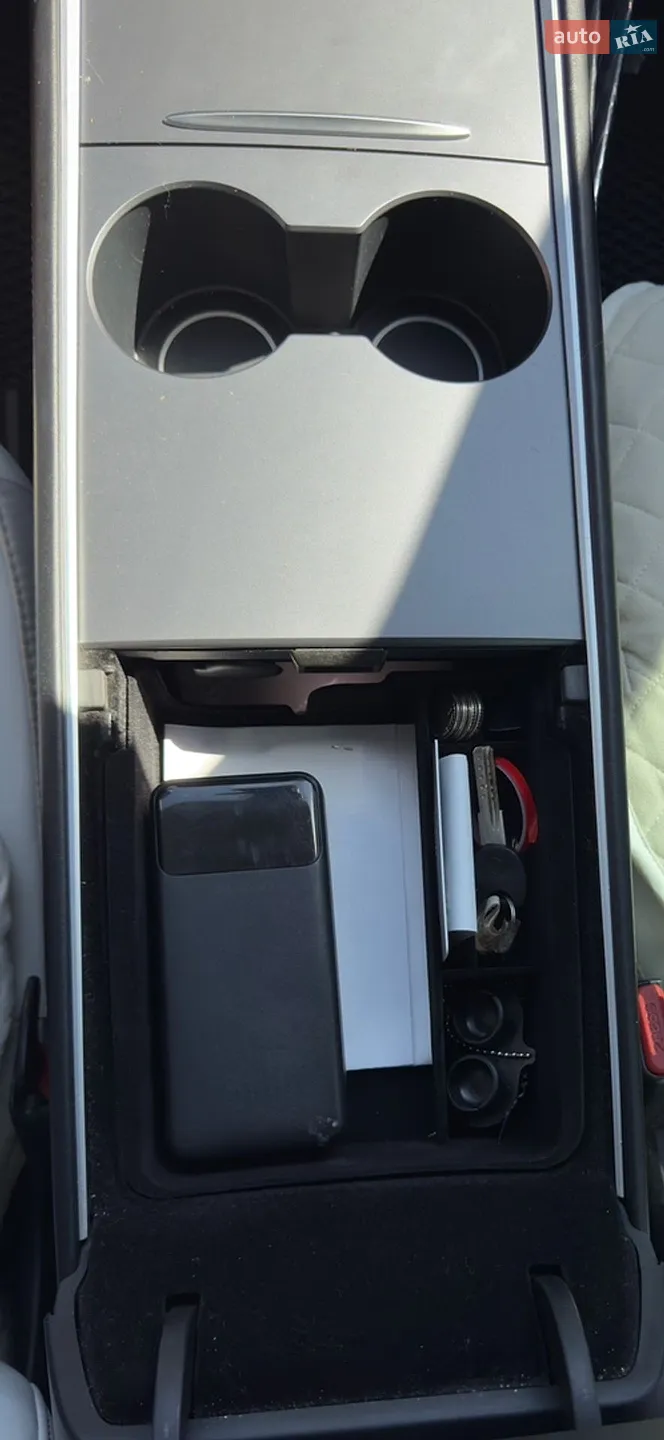 2021 Tesla Model Y - мініатюра 36