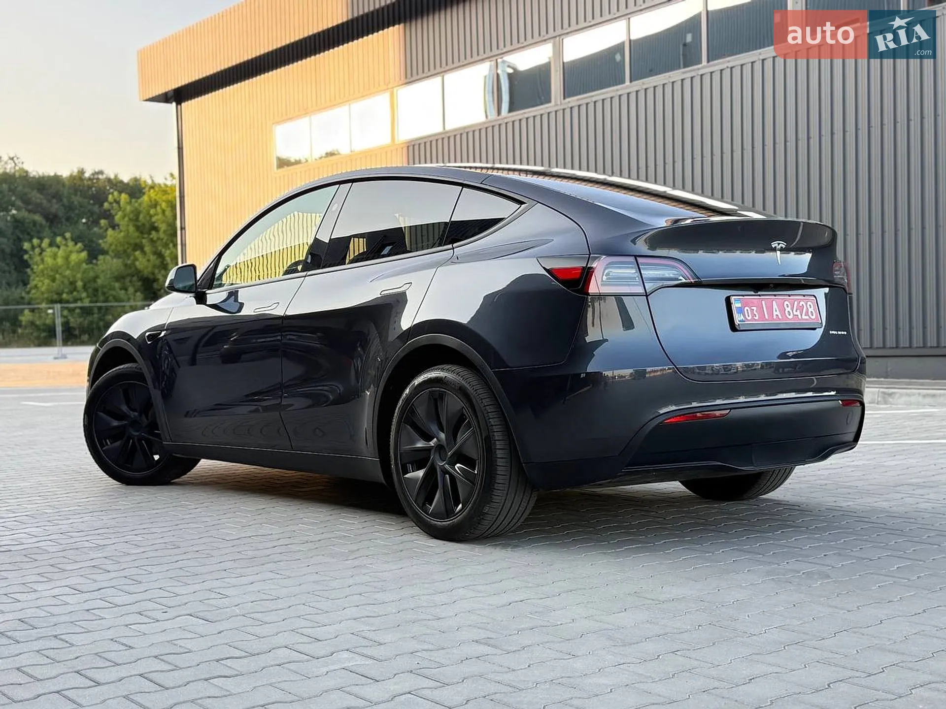 2025 Tesla Model Y - мініатюра 111