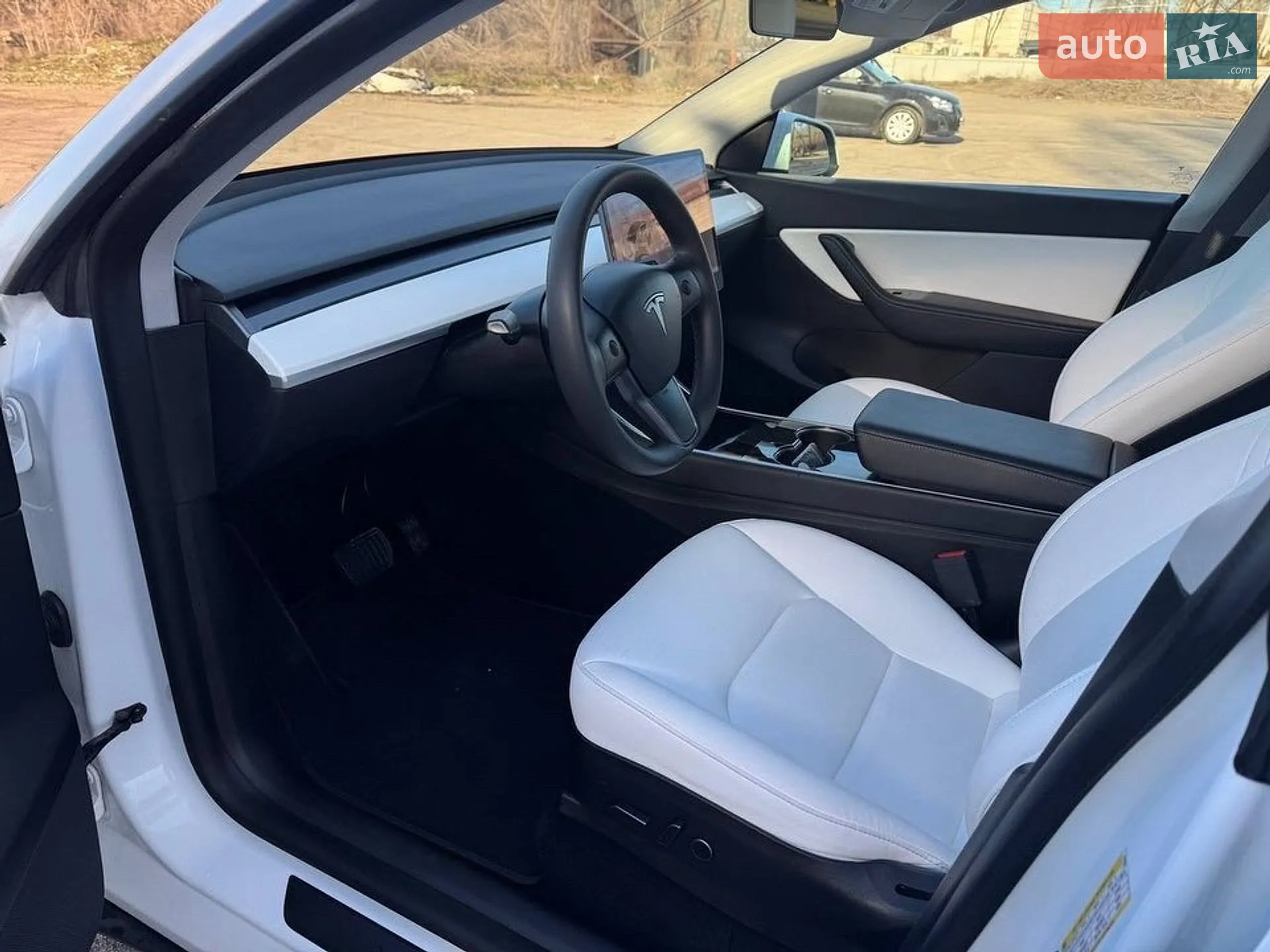2020 Tesla Model Y - мініатюра 8
