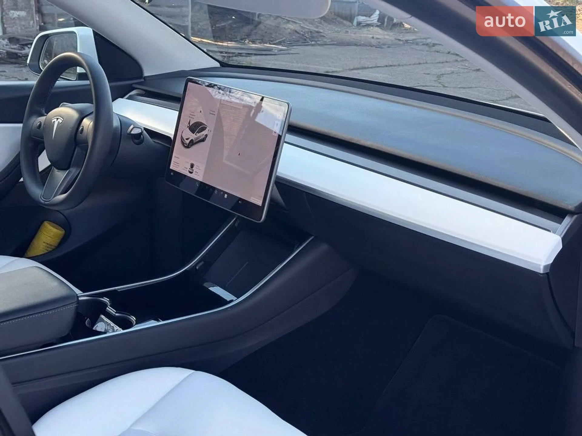 2020 Tesla Model Y - мініатюра 9
