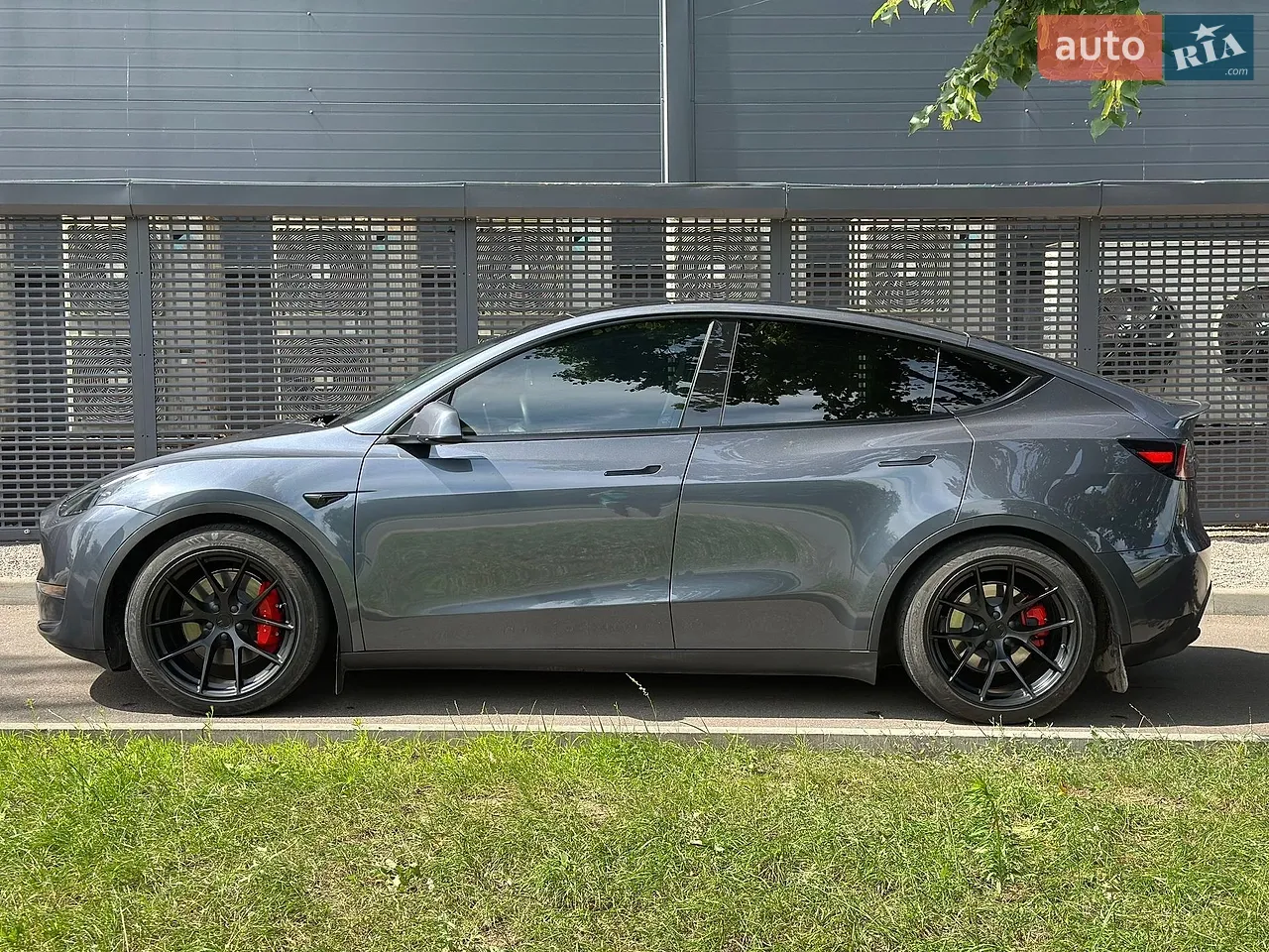 2021 Tesla Model Y - мініатюра 26