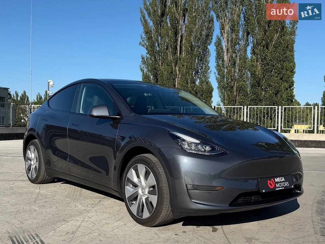 2022 Tesla Model Y - мініатюра 2