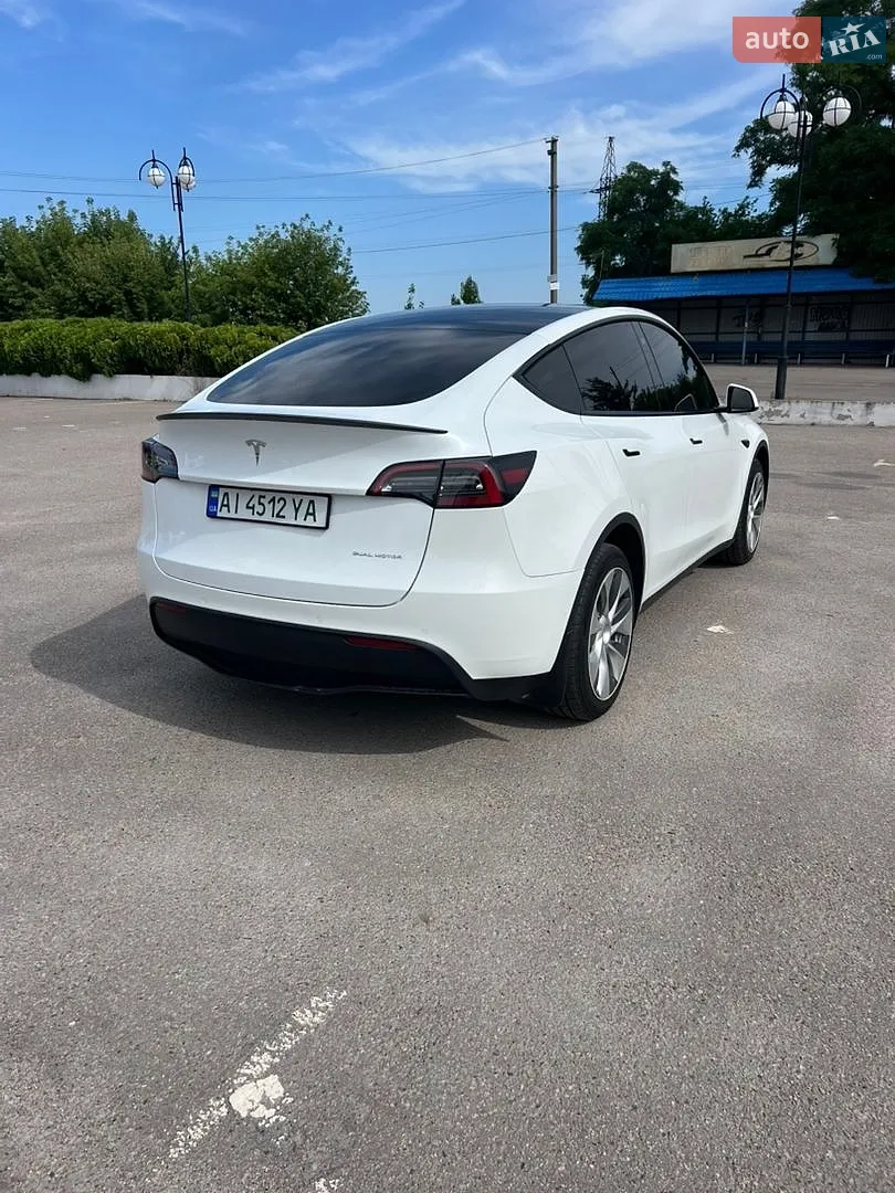 2022 Tesla Model Y - мініатюра 10