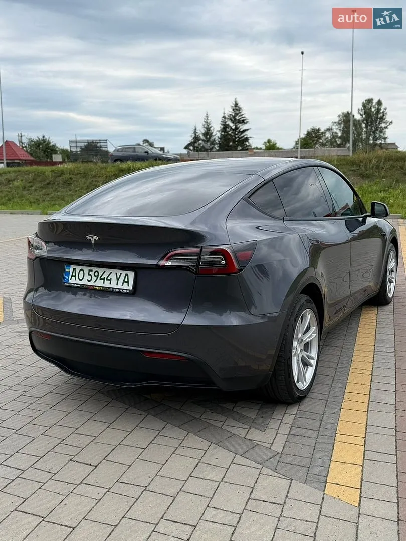 2021 Tesla Model Y - мініатюра 5