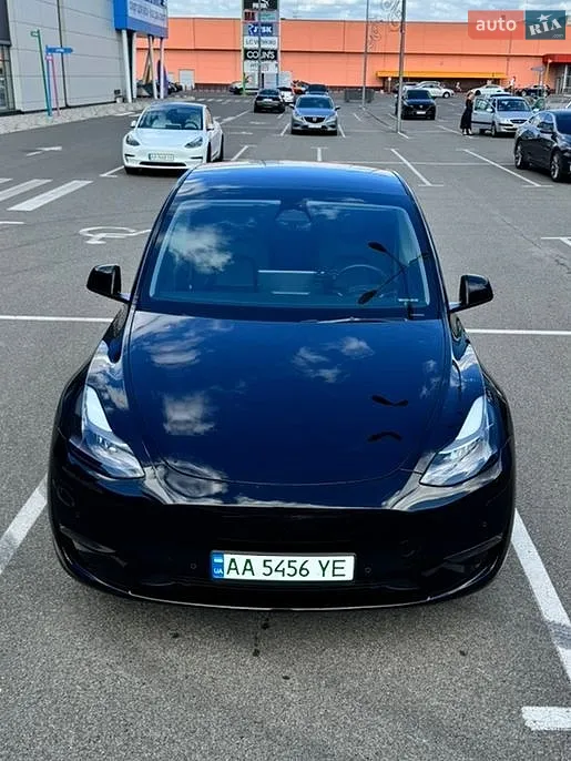 2022 Tesla Model Y - мініатюра 4