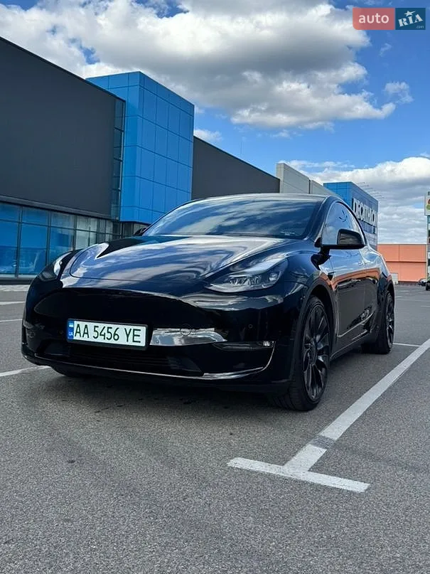 2022 Tesla Model Y - мініатюра 21
