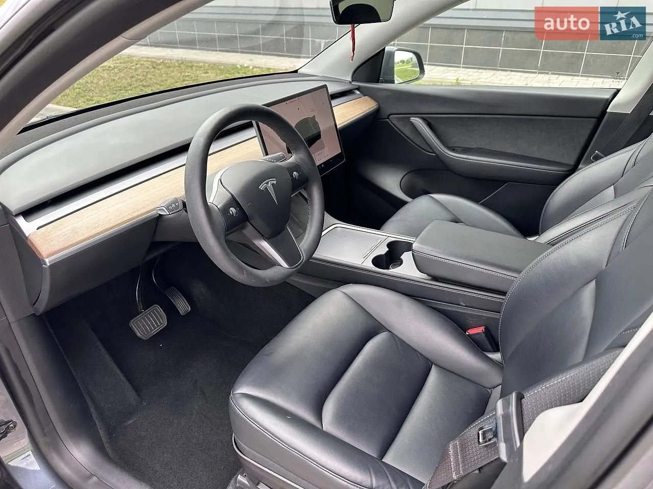 2022 Tesla Model Y - мініатюра 11