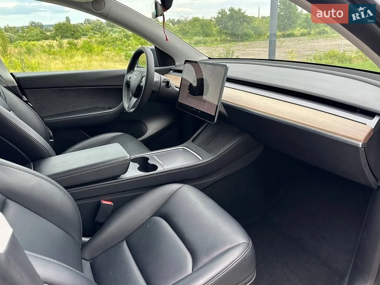 2022 Tesla Model Y - мініатюра 14