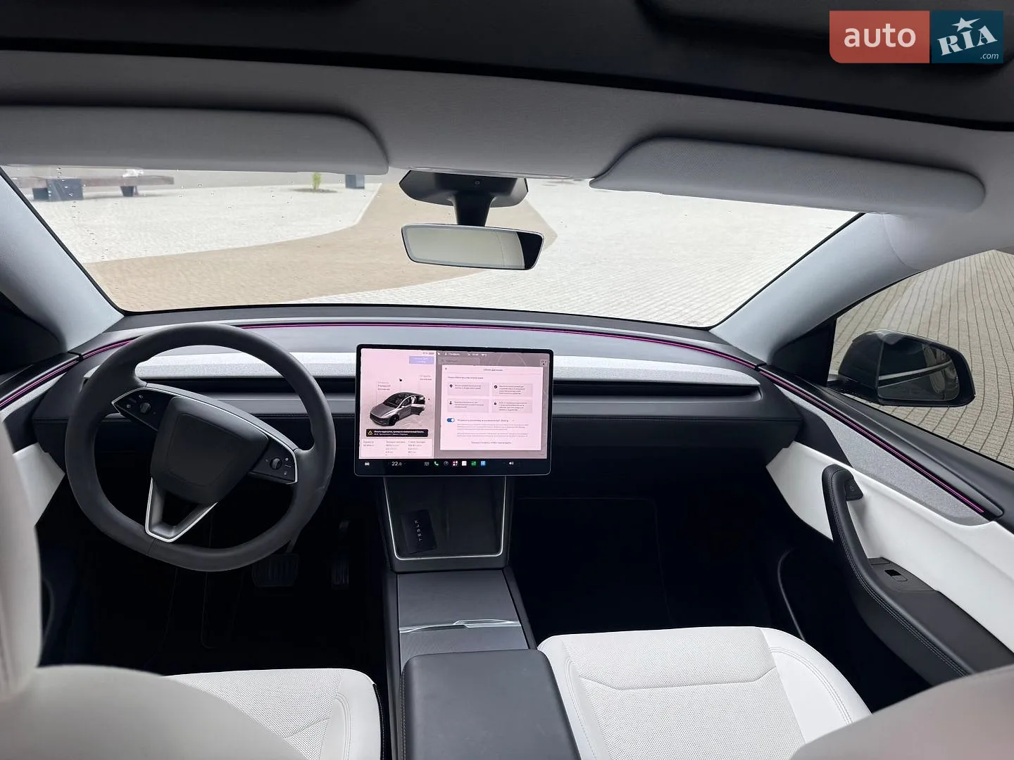 2025 Tesla Model Y - мініатюра 16