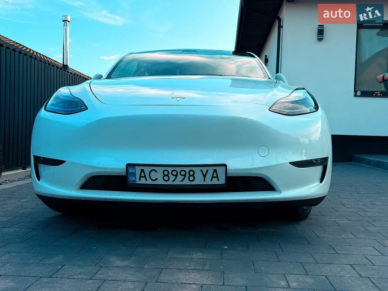 2022 Tesla Model Y - мініатюра 9