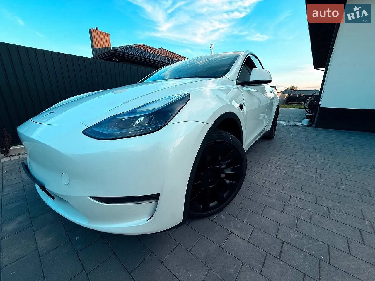2022 Tesla Model Y - мініатюра 15