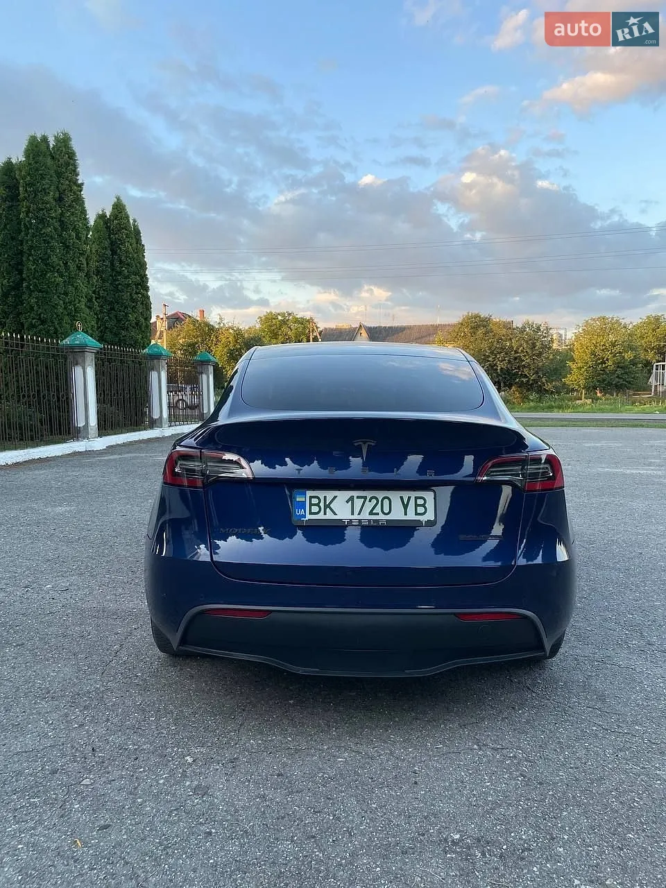 2021 Tesla Model Y - мініатюра 8