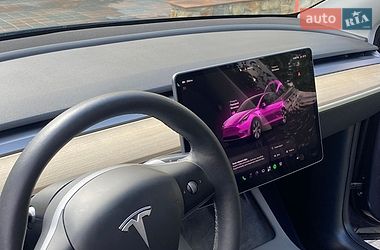 Внедорожник / Кроссовер Tesla Model Y 2023 в Трускавце