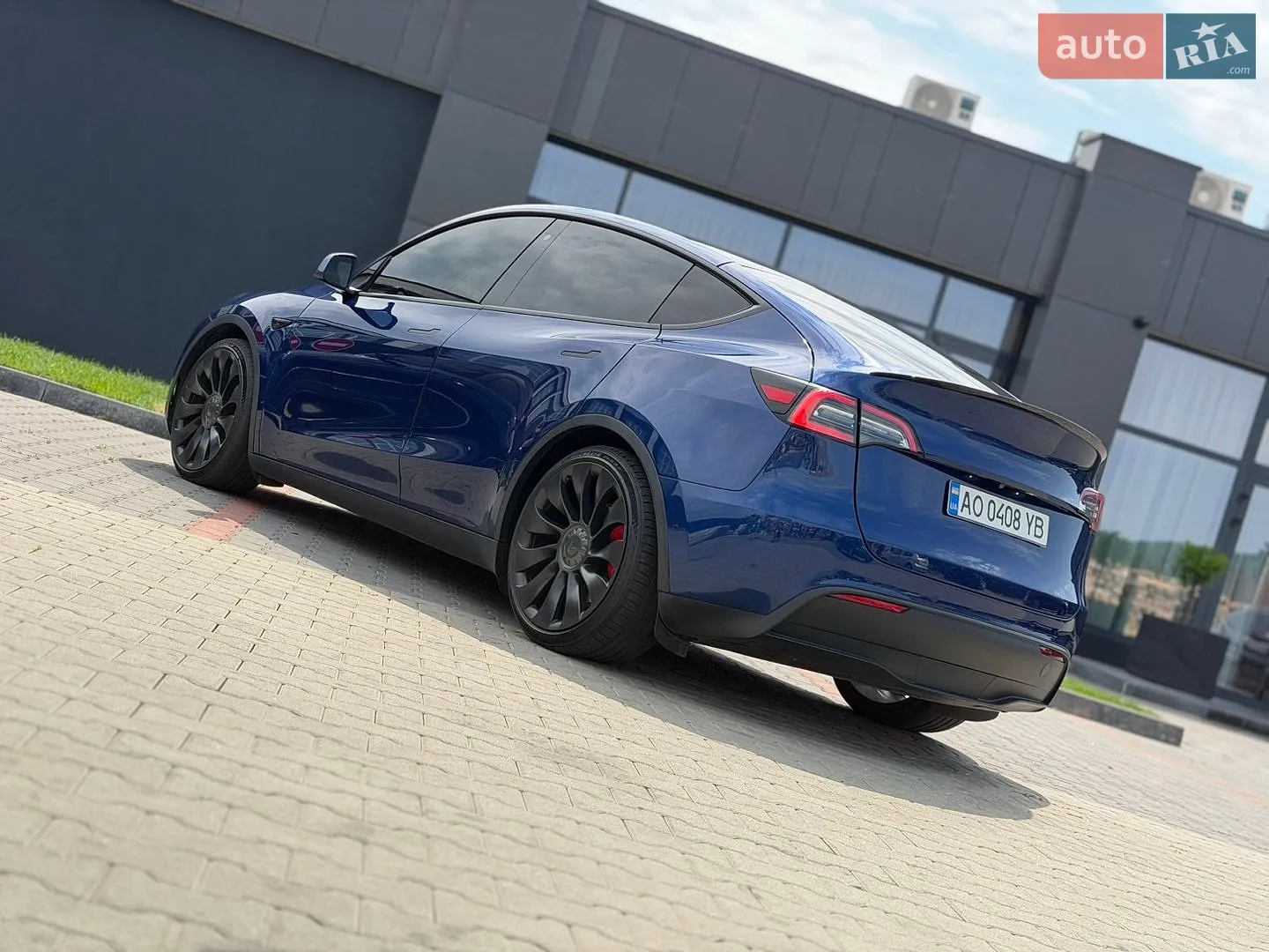 2020 Tesla Model Y - мініатюра 5