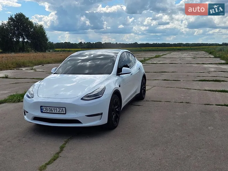 Tesla Model Y 2022