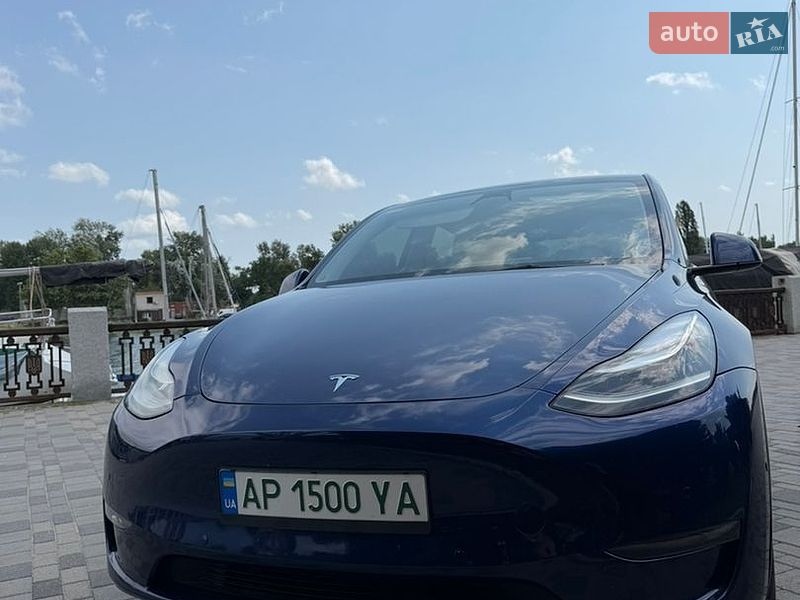 Позашляховик / Кросовер Tesla Model Y 2023 в Дніпрі