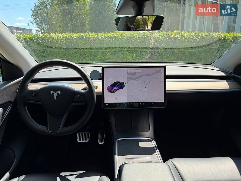 Позашляховик / Кросовер Tesla Model Y 2021 в Стрию