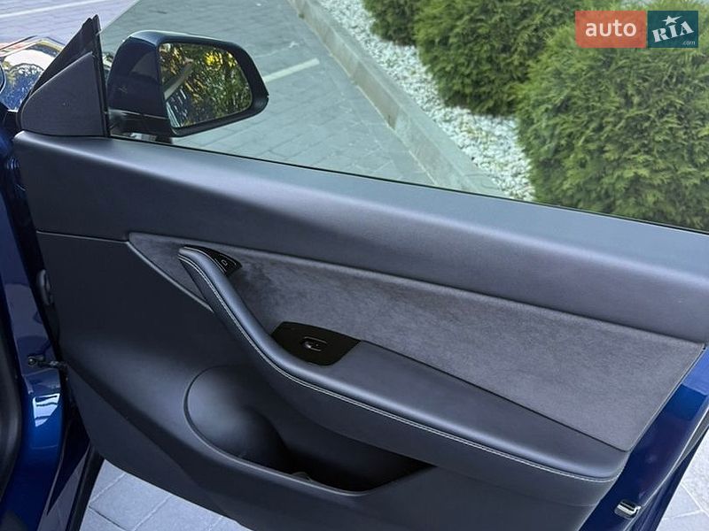 Внедорожник / Кроссовер Tesla Model Y 2020 в Городке
