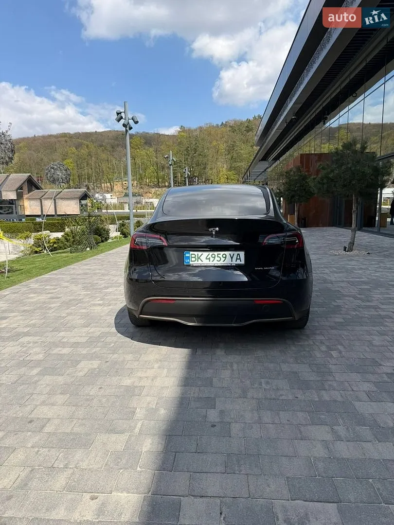 2022 Tesla Model Y - мініатюра 4