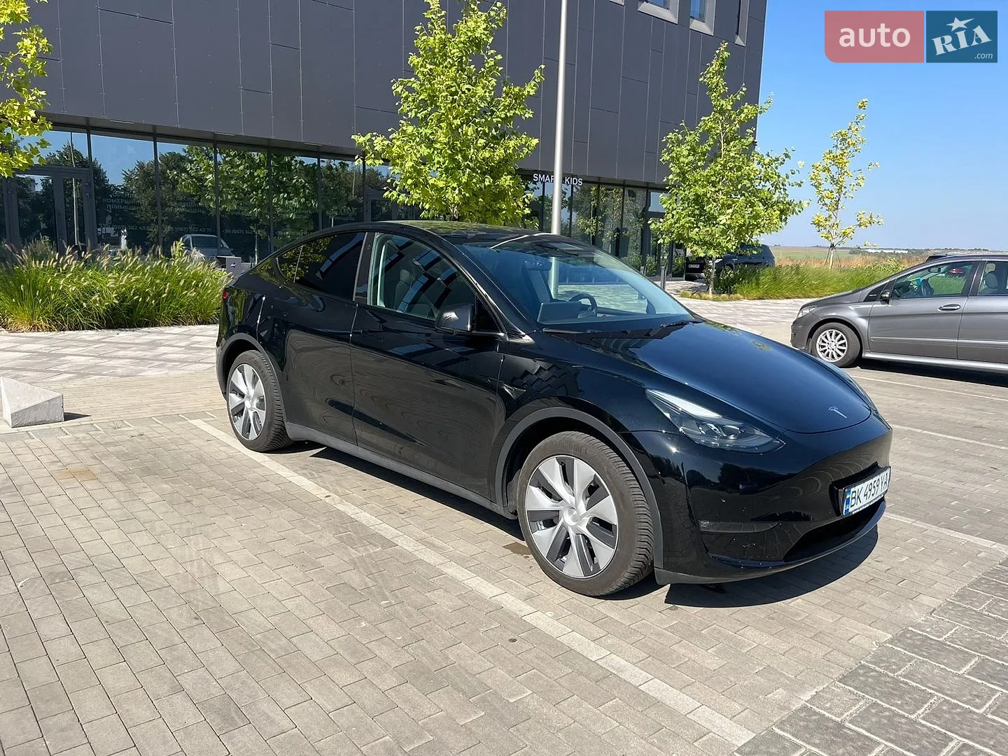 2022 Tesla Model Y - мініатюра 5