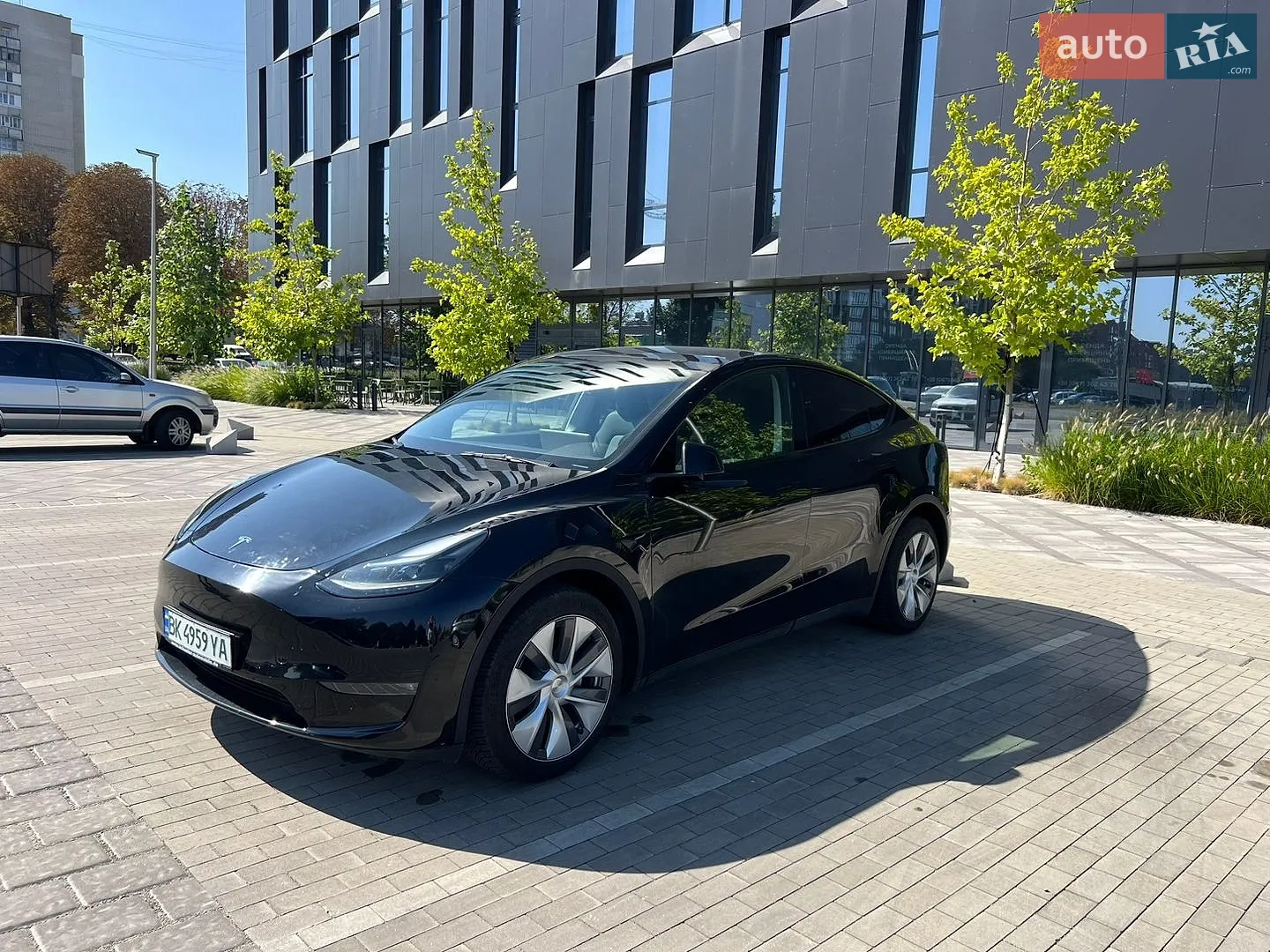 2022 Tesla Model Y - мініатюра 6