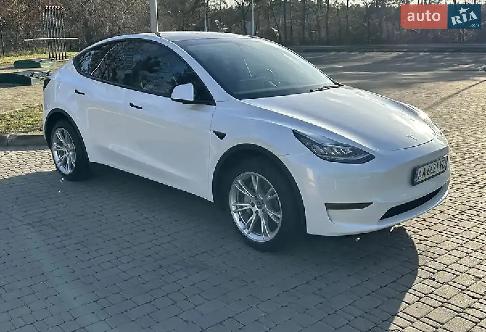 2022 Tesla Model Y - мініатюра 2