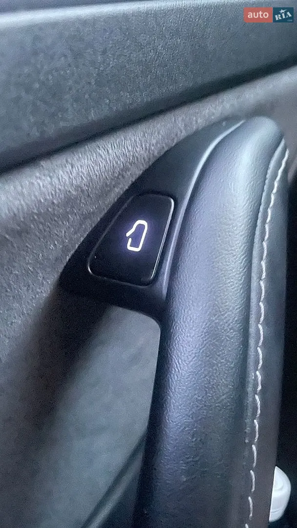 2024 Tesla Model Y - мініатюра 29