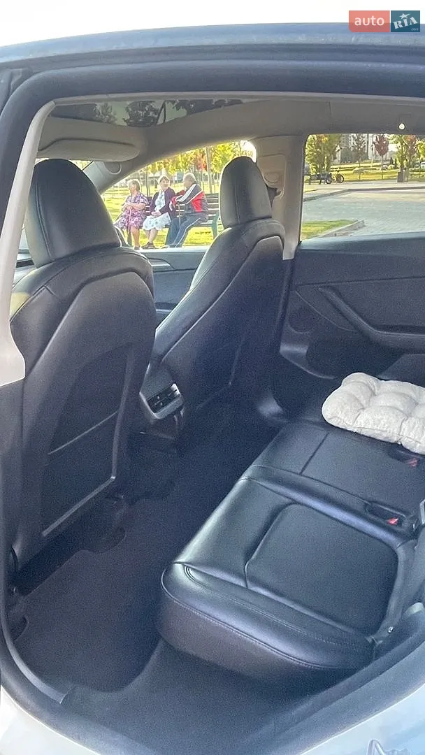 2024 Tesla Model Y - мініатюра 51