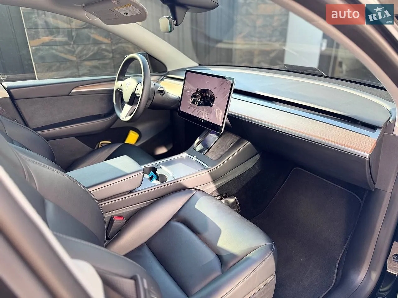 2023 Tesla Model Y - мініатюра 21